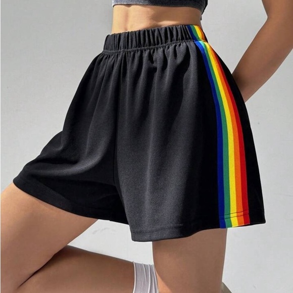 ❤️ 🆕 SHEIN EZwear Pride Month Rainbow Trim Athleisure Summer Shorts medium - Picture 3 of 6